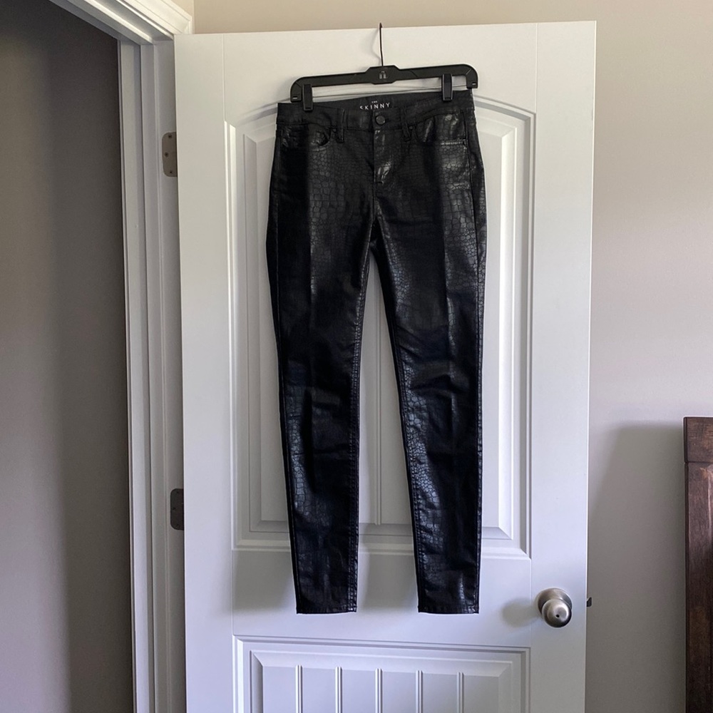 WHBM Mid-Rise Skinny Jeans